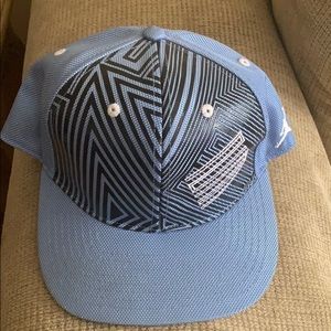 USED ONCE- Baseball cap 🧢